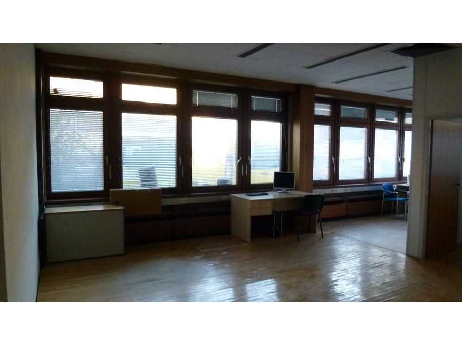 Bürohaus in 1140 Wien Immobilie: Bürohaus in 1140 Wien