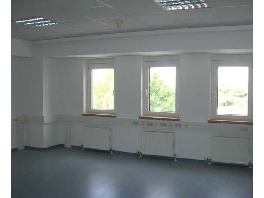 Bürohaus in 2351 Wiener Neudorf Immobilie: Bürohaus in 2351 Wiener Neudorf