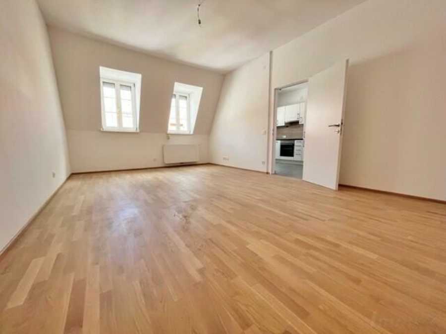 Immobilie: Dachgeschosswohnung in 8020 Graz