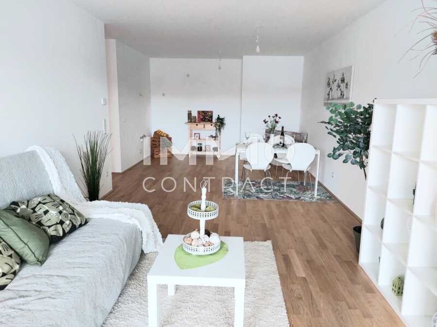 Immobilie: Dachgeschosswohnung in 2326 Lanzendorf