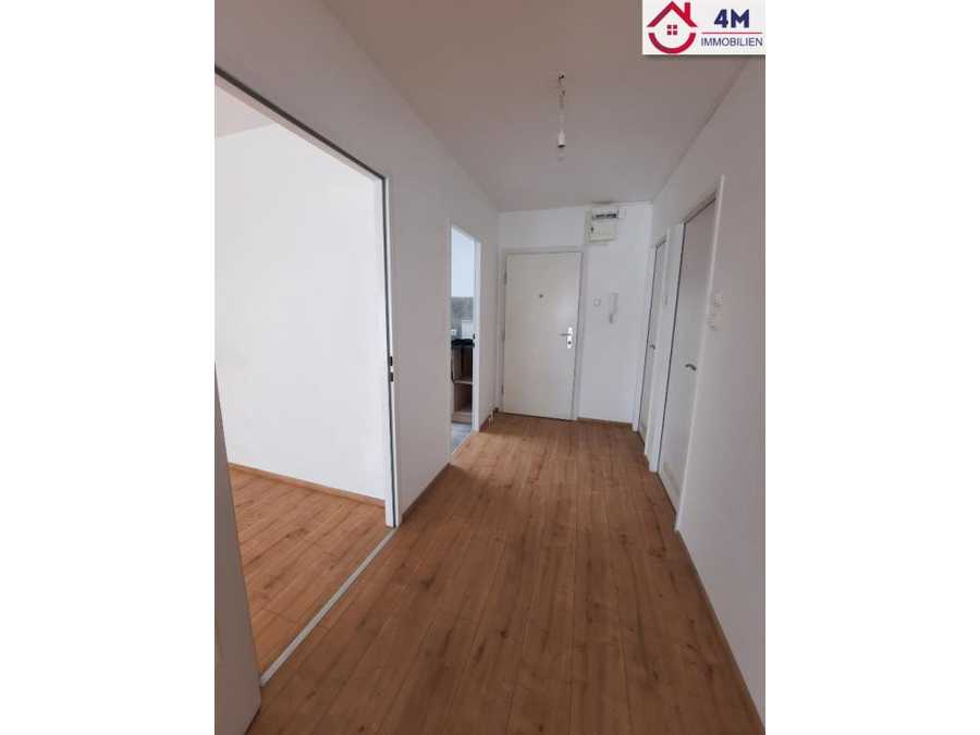 Dachgeschosswohnung in 1100 Wien Immobilie: Dachgeschosswohnung in 1100 Wien