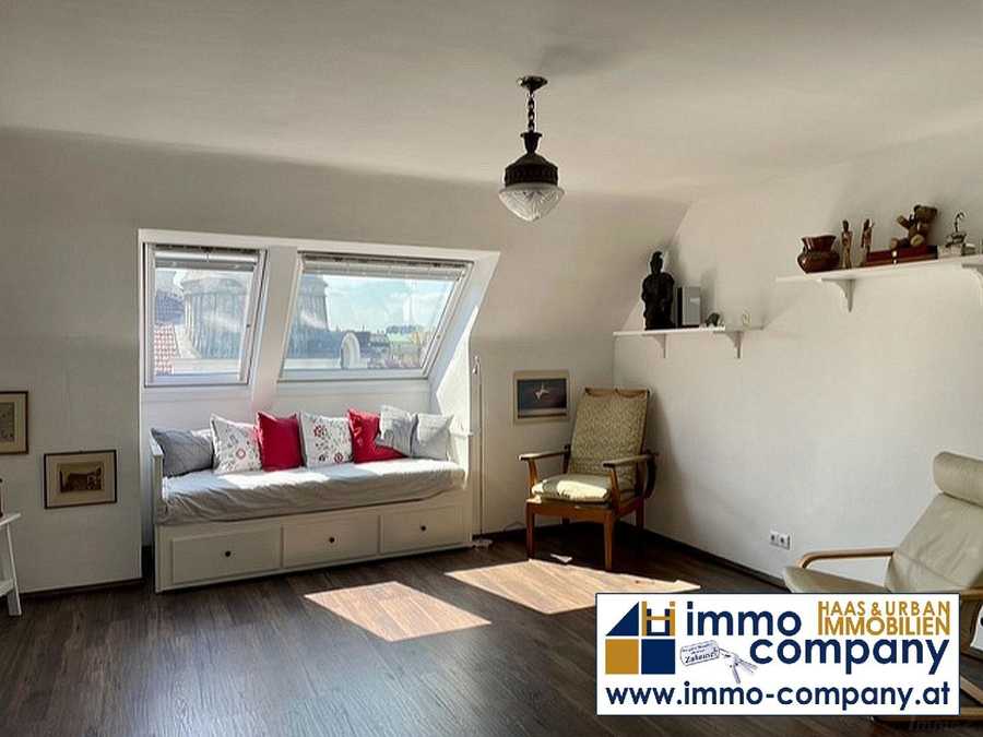 Dachgeschosswohnung in 1100 Wien Immobilie: Dachgeschosswohnung in 1100 Wien