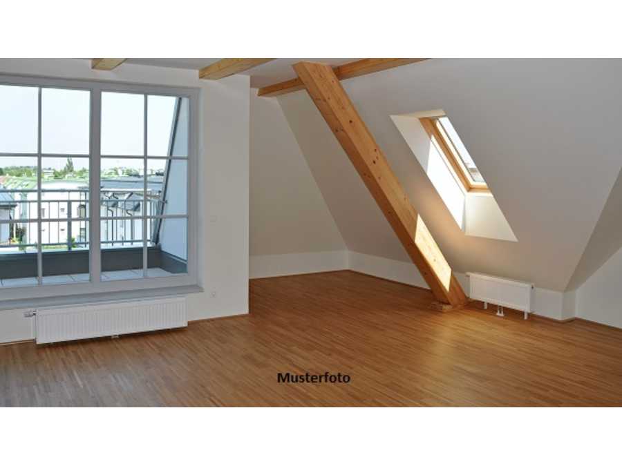 Dachgeschosswohnung in 1140 Wien Immobilie: Dachgeschosswohnung in 1140 Wien