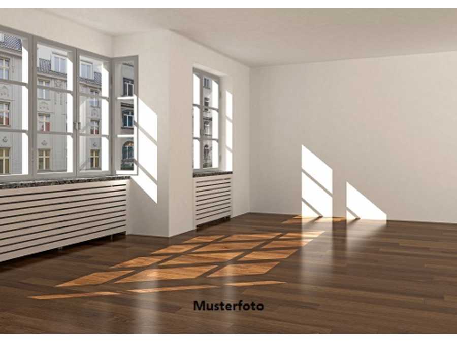 Dachgeschosswohnung in 1170 Wien Immobilie: Dachgeschosswohnung in 1170 Wien