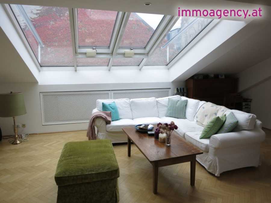 Dachgeschosswohnung in 1040 Wien Immobilie: Dachgeschosswohnung in 1040 Wien