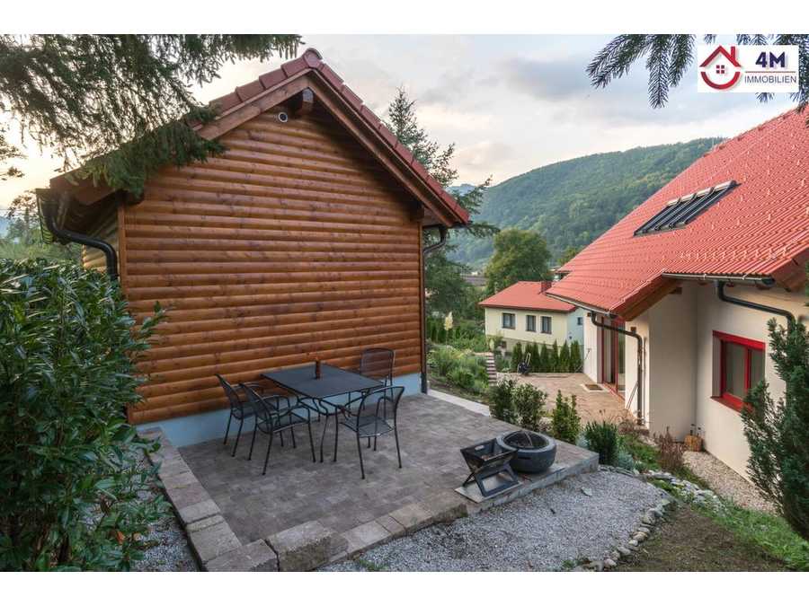 Einfamilienhaus in 2640 Gloggnitz Immobilie: Einfamilienhaus in 2640 Gloggnitz