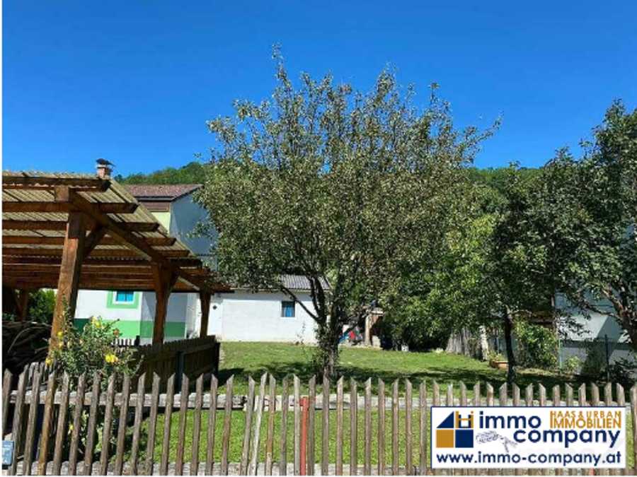 Einfamilienhaus in 2640 Gloggnitz Immobilie: Einfamilienhaus in 2640 Gloggnitz