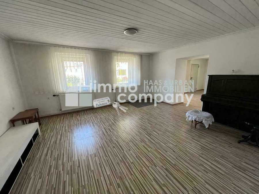Einfamilienhaus in 2630 Ternitz Immobilie: Einfamilienhaus in 2630 Ternitz