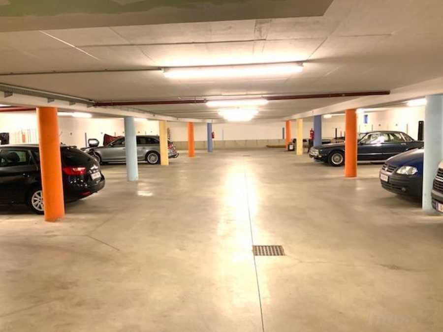 Tiefgarage in 8052 Graz Immobilie: Tiefgarage in 8052 Graz