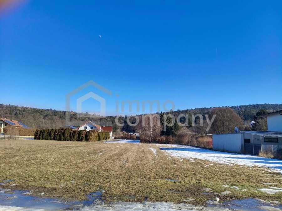 Immobilie: Grundstück in 2801 Katzelsdorf