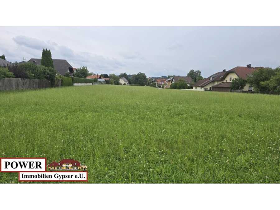 Immobilie: Grundstück in 5112 Lamprechtshausen