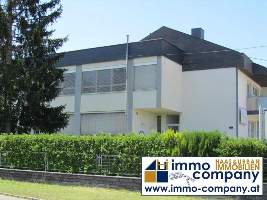 Halle in 4470 Enns Immobilie: Halle in 4470 Enns