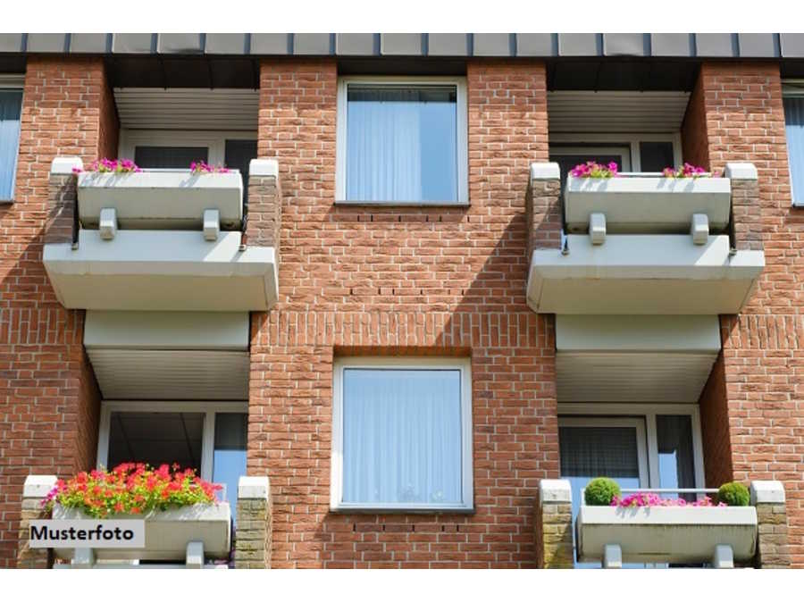 Immobilie: Mehrfamilienhaus in 9360 Friesach