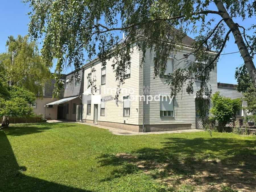 Mehrfamilienhaus in 2145 Hausbrunn Immobilie: Mehrfamilienhaus in 2145 Hausbrunn