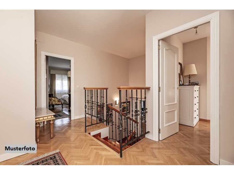 Mehrfamilienhaus in 2522 Oberwaltersdorf Immobilie: Mehrfamilienhaus in 2522 Oberwaltersdorf