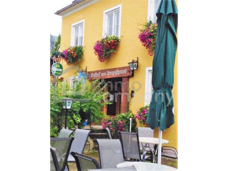 Immobilie: Mehrfamilienhaus in 4575 Roßleithen