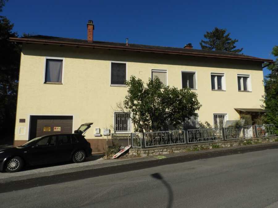 Immobilie: Mehrfamilienhaus in 2625 Schwarzau am Steinfeld