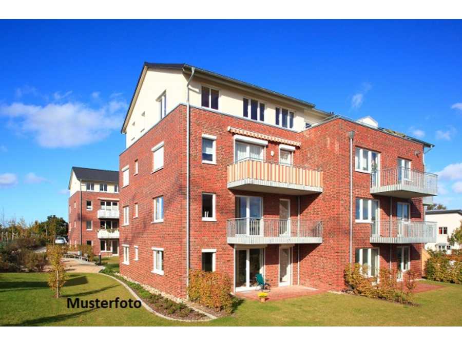 Immobilie: Mehrfamilienhaus in 2500 Siegenfeld