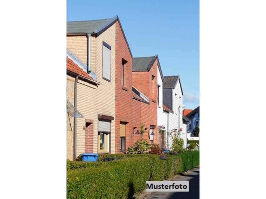 Mehrfamilienhaus in 2301 Großenzersdorf Immobilie: Mehrfamilienhaus in 2301 Großenzersdorf