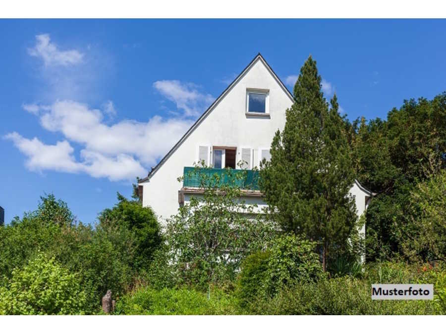 Immobilie: Wohnanlage in 8230 Greinbach