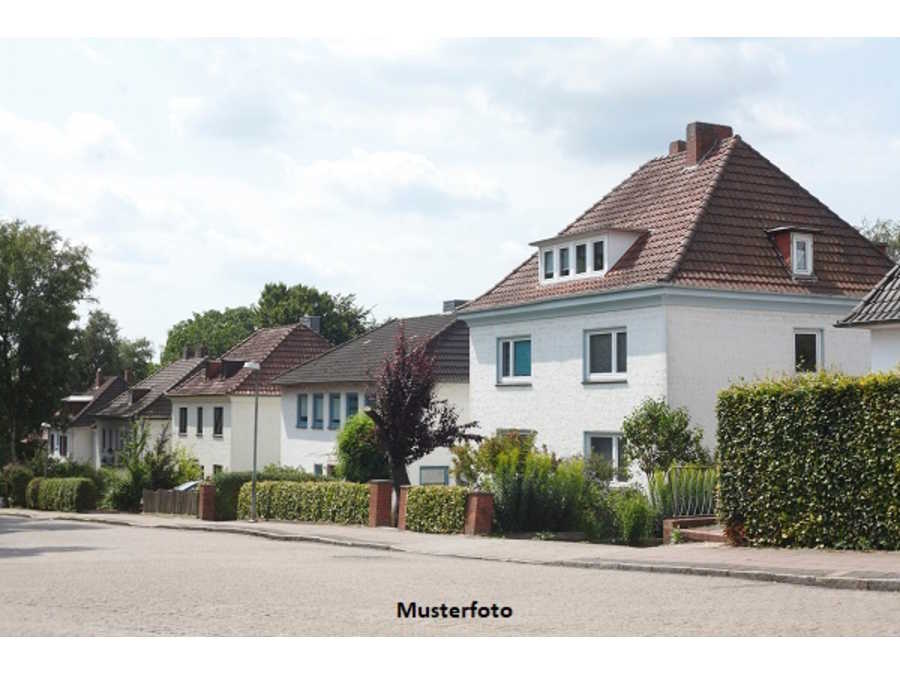 Immobilie: Wohnanlage in 2125 Neubau
