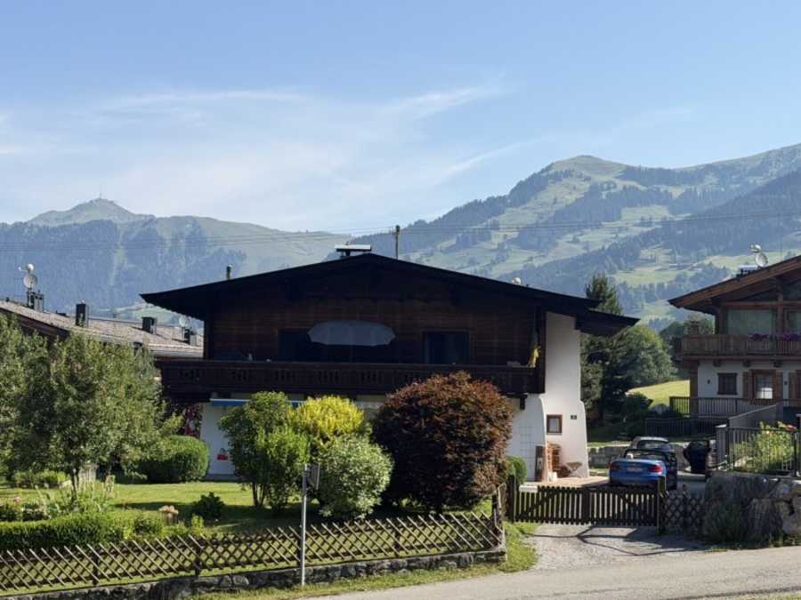 Immobilie: Zweifamilienhaus in 6371 Aurach bei Kitzbühel