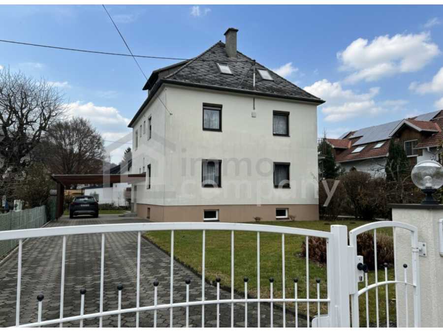 Immobilie: Zweifamilienhaus in 9201 Krumpendorf