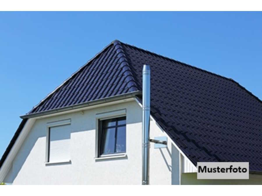 Immobilie: Zweifamilienhaus in 8430 Leibnitz