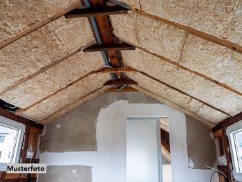 Dachgeschosswohnung in Himberg