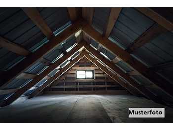 Dachgeschosswohnung Himberg