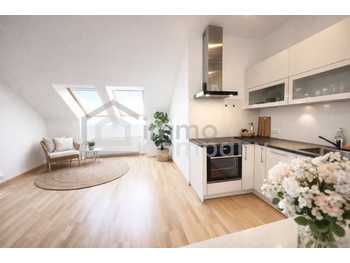 Dachgeschosswohnung Wien