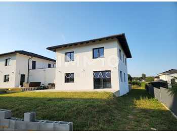 Doppelhaushälfte Moosbach