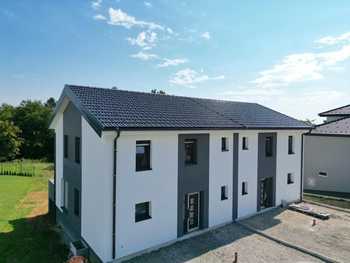 Doppelhaushälfte in Stinatz