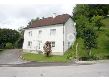 Landhaus in Wang / Ewixen