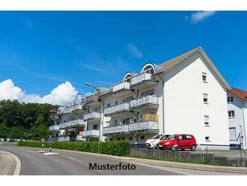 Mehrfamilienhaus in Mürzhofen