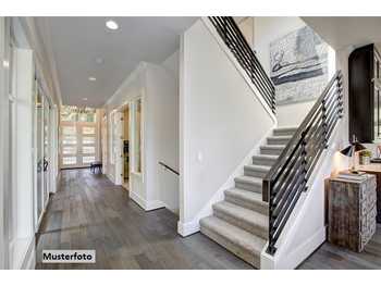 Mehrfamilienhaus Schwechat