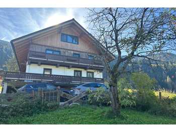 Mehrfamilienhaus in Stuhlfelden