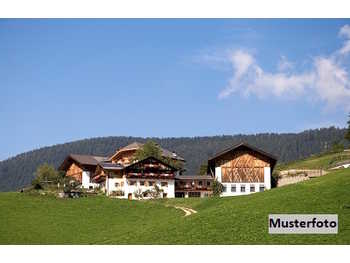 Wohn und Geschäftshaus Aigen-Schlägl