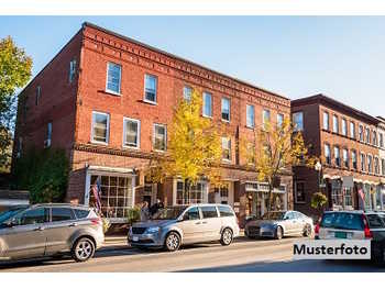 Wohn und Geschäftshaus Hörsching