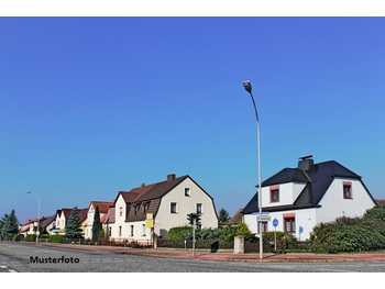 Zweifamilienhaus Hürm